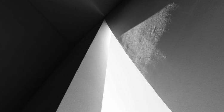 λ.